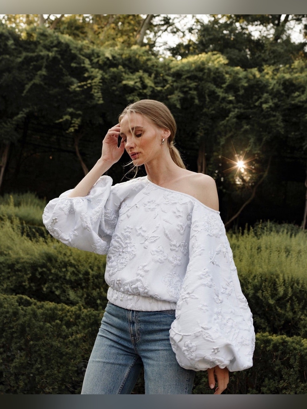 Arianne‎ Elmy All White Good Luck Top